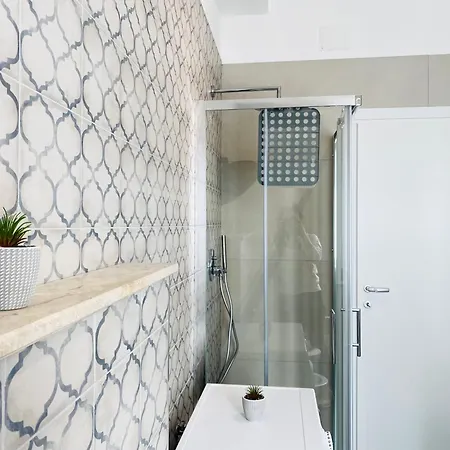 Apartment Micrea House Lido *